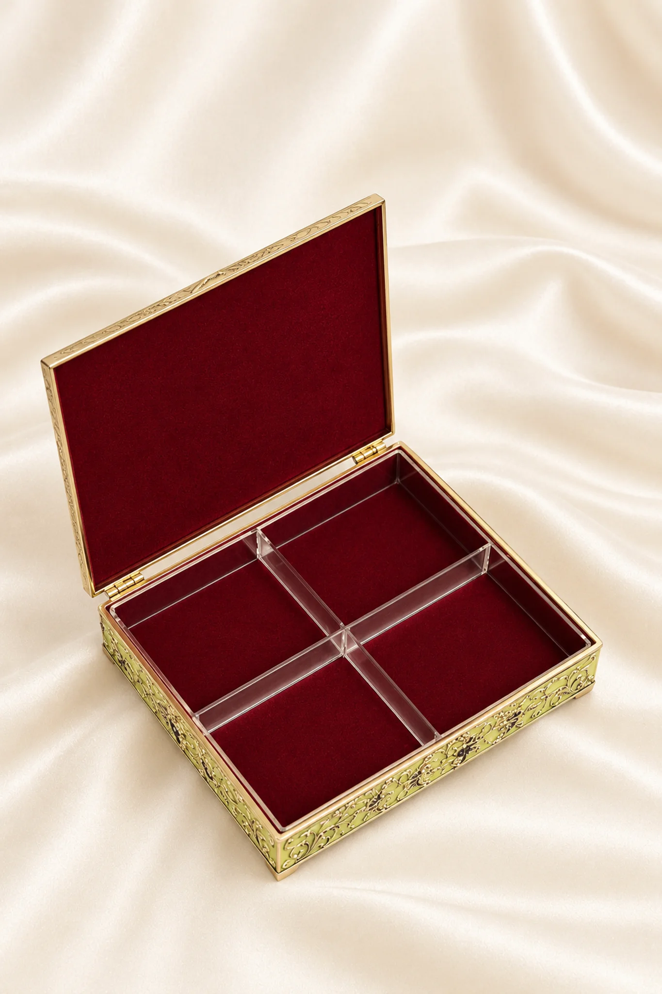 German Silver Utsav Box - Image 2