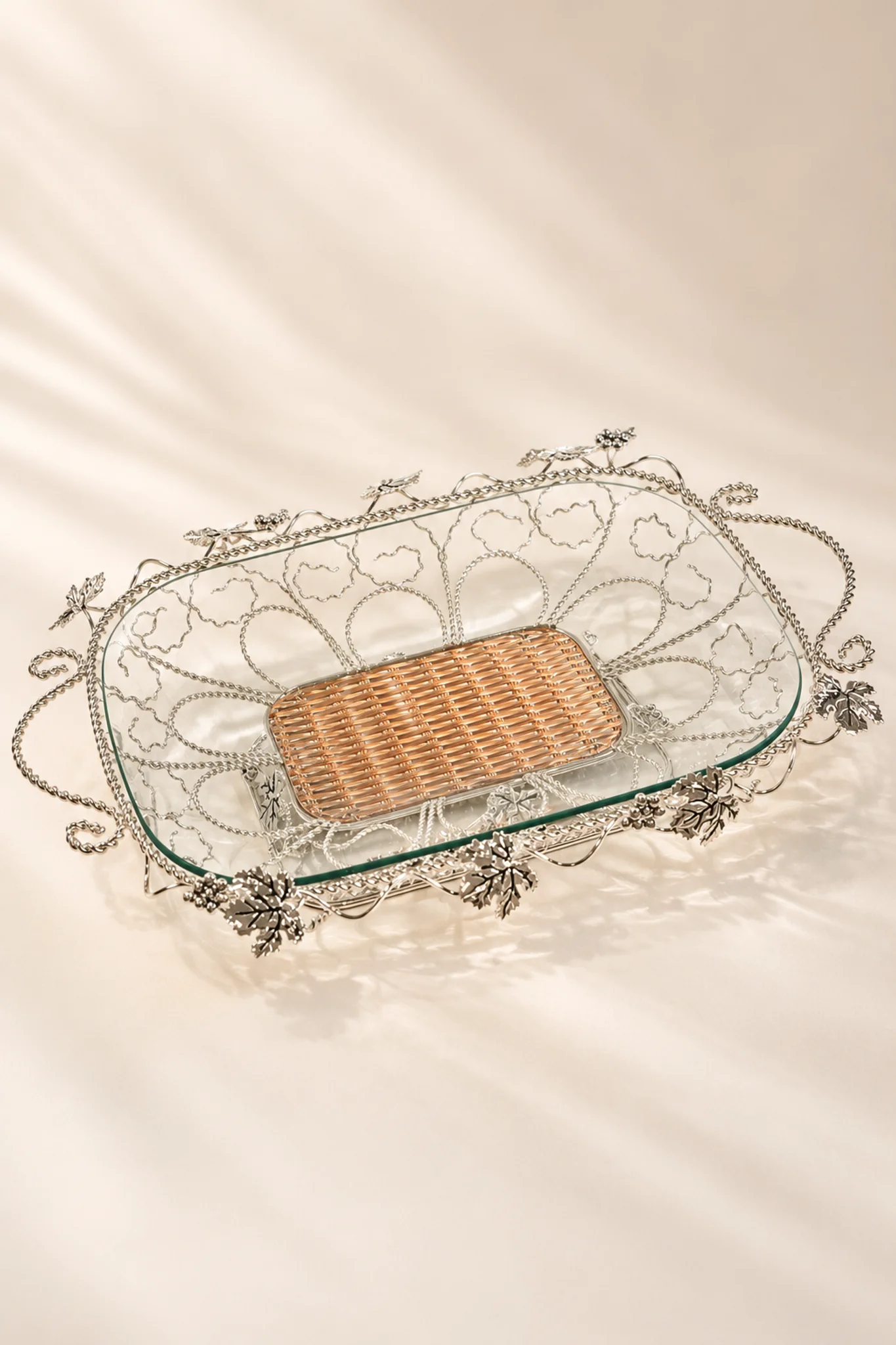 Silver-Plated Wire Mesh Hamper Tray with Glass Insert & Handles