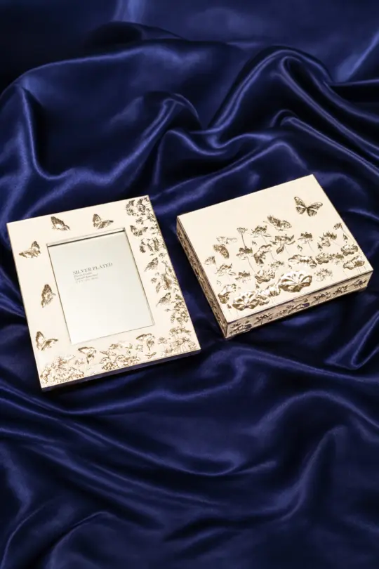 Enamel Frame & Box Set